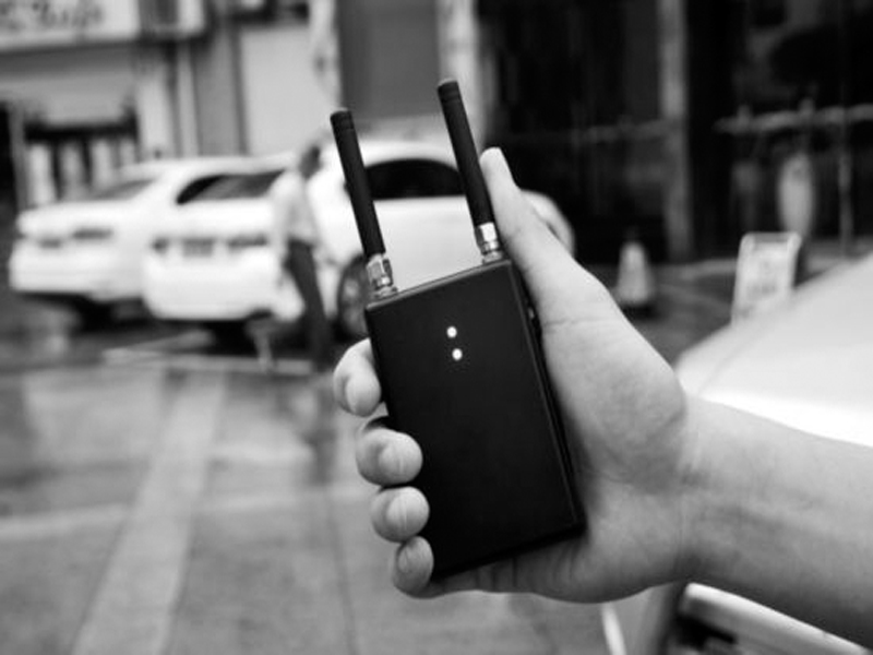 Brouilleur Bloqueur Signal de Téléphone GSM GPS WIFI 3G 4G 5G Drone Voiture  Lojack Jammer